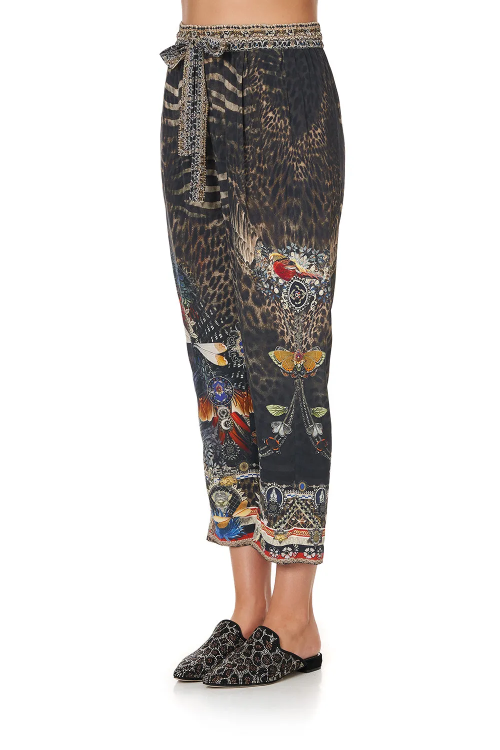 DROP CROTCH SLIM LEG PANT TREASURE CHASER