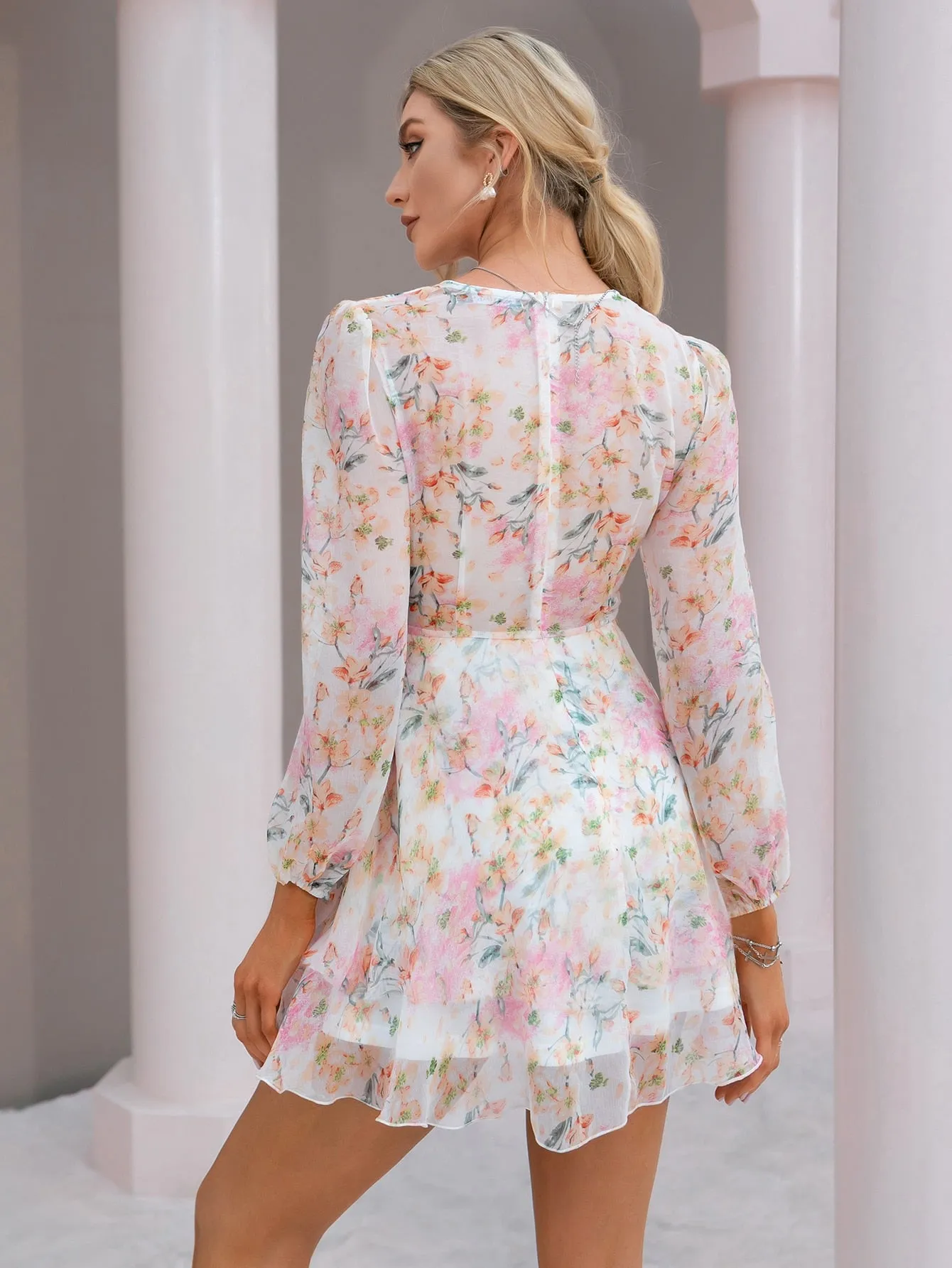 Floral Zipper Long Sleeve V Neck Layered/Tiered High Waist Short Dress