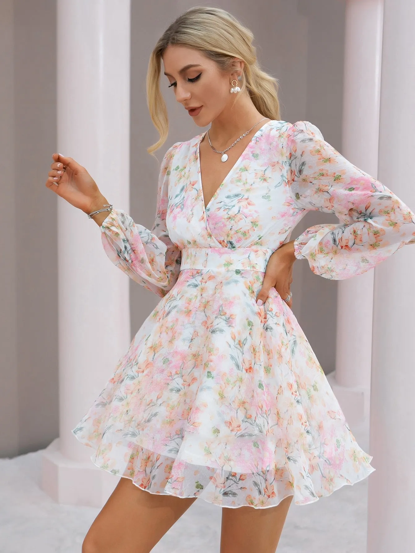 Floral Zipper Long Sleeve V Neck Layered/Tiered High Waist Short Dress