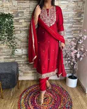 Muslin Solid Color Zari Embroidered Pant Set