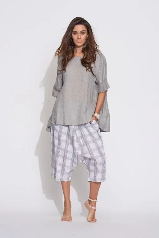 Relaxed Shorts in Stone Loops