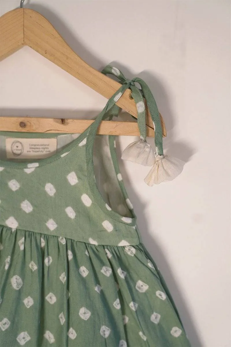 Song In Your Heart' Sea Green Bandhani Infant Baby Cotton Sleeveless Tiered Dress
